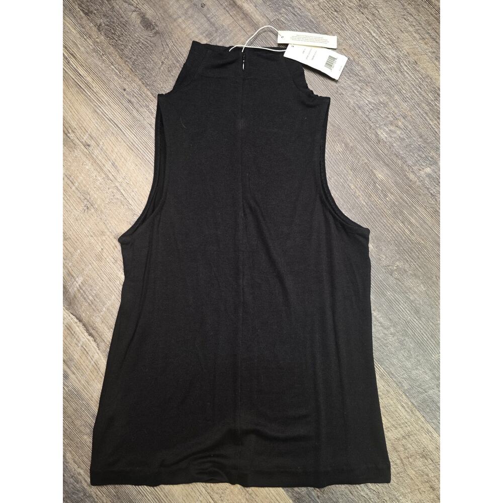 Vince Sleeveless Mock Neck Top Black Back Zip Stretch Rayon Size XS NWT - Picture 3 of 5